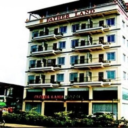 Royal Boss Hotel Rangum Exterior foto